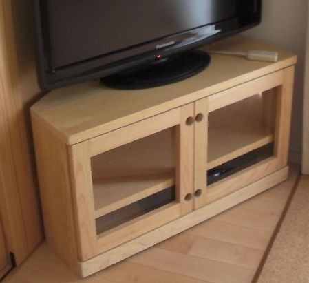ひのき材で斜め向きテレビ台をDIYで作る | sokico ものつくり blog